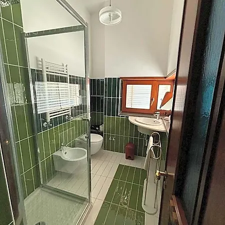 Alojamento de Acomodação e Pequeno-almoço Casa Di Donna Trecase